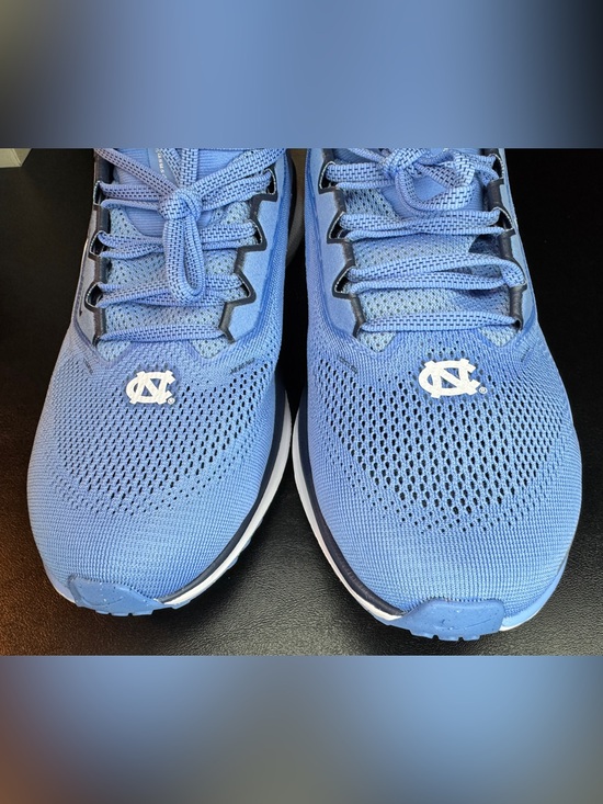 Nike Air Zoom Pegasus 41 UNC Tarheels PE Mens 8.5 Blue White FZ5149-400 NEW main image 6